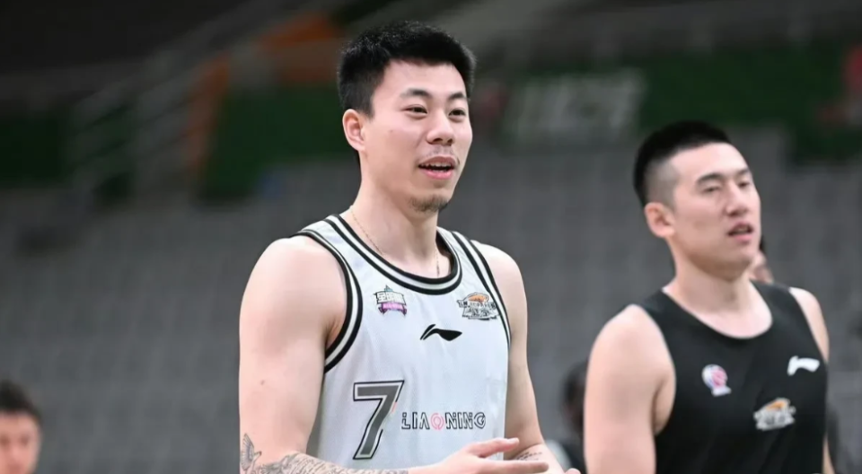 厘米, 镇麟的加入