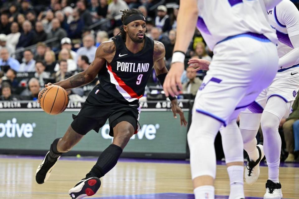 犯被换下, 空接暴扣, img